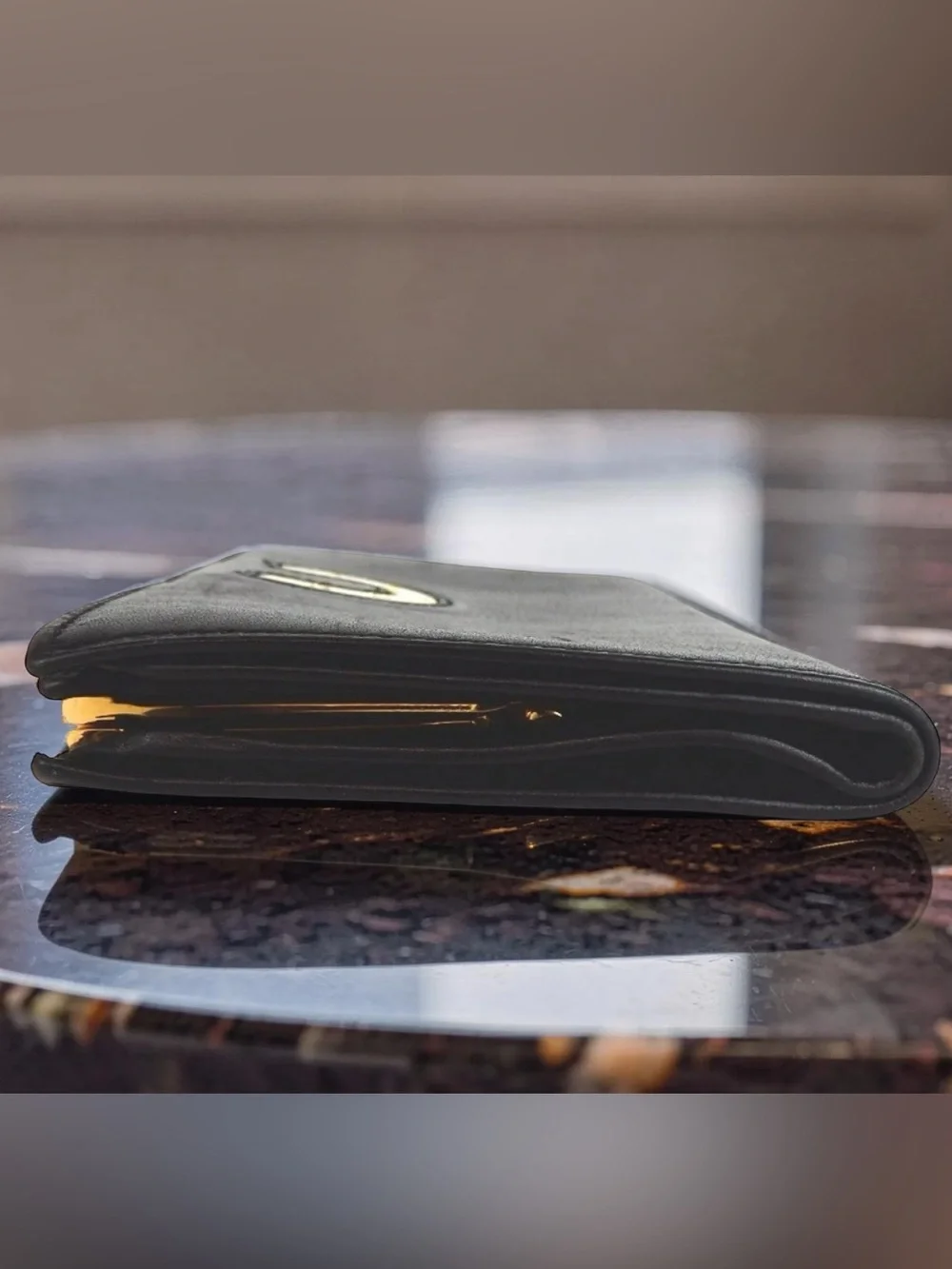 GUCCI Horseshoe Kisslock Leather Bifold Wallet 🤩❤️‍🔥 - Picture 13 of 14